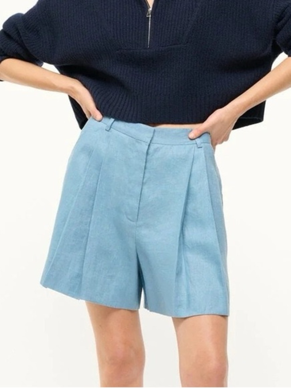 NWT STAUD Cruz Linen Shorts in Slate Blue Size 6 Pleated Tailored Shorts